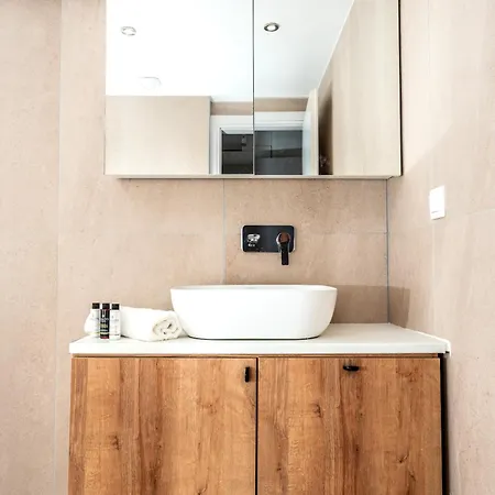 Lasari Comfort Living Salonicco