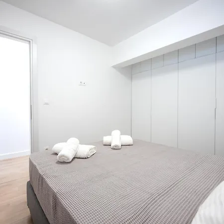Aparthotel Lasari Comfort Living 4*