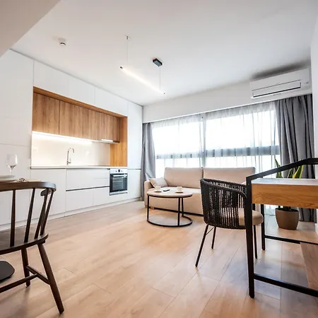 Lasari Comfort Living Appart hôtel