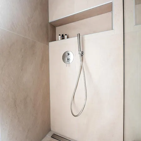 Lasari Comfort Living Salonicco