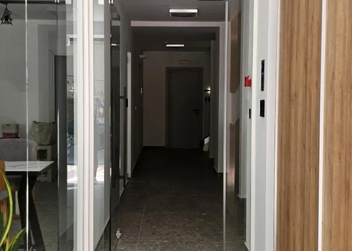 Lasari Comfort Living Appart hôtel